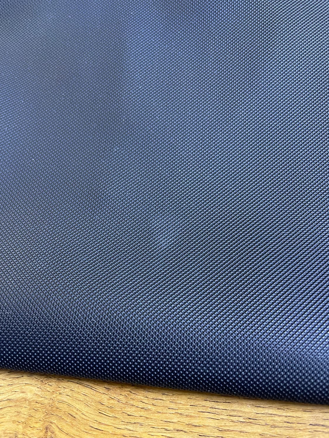 라코스테 pvc 클러치백 블랙 상품이미지3