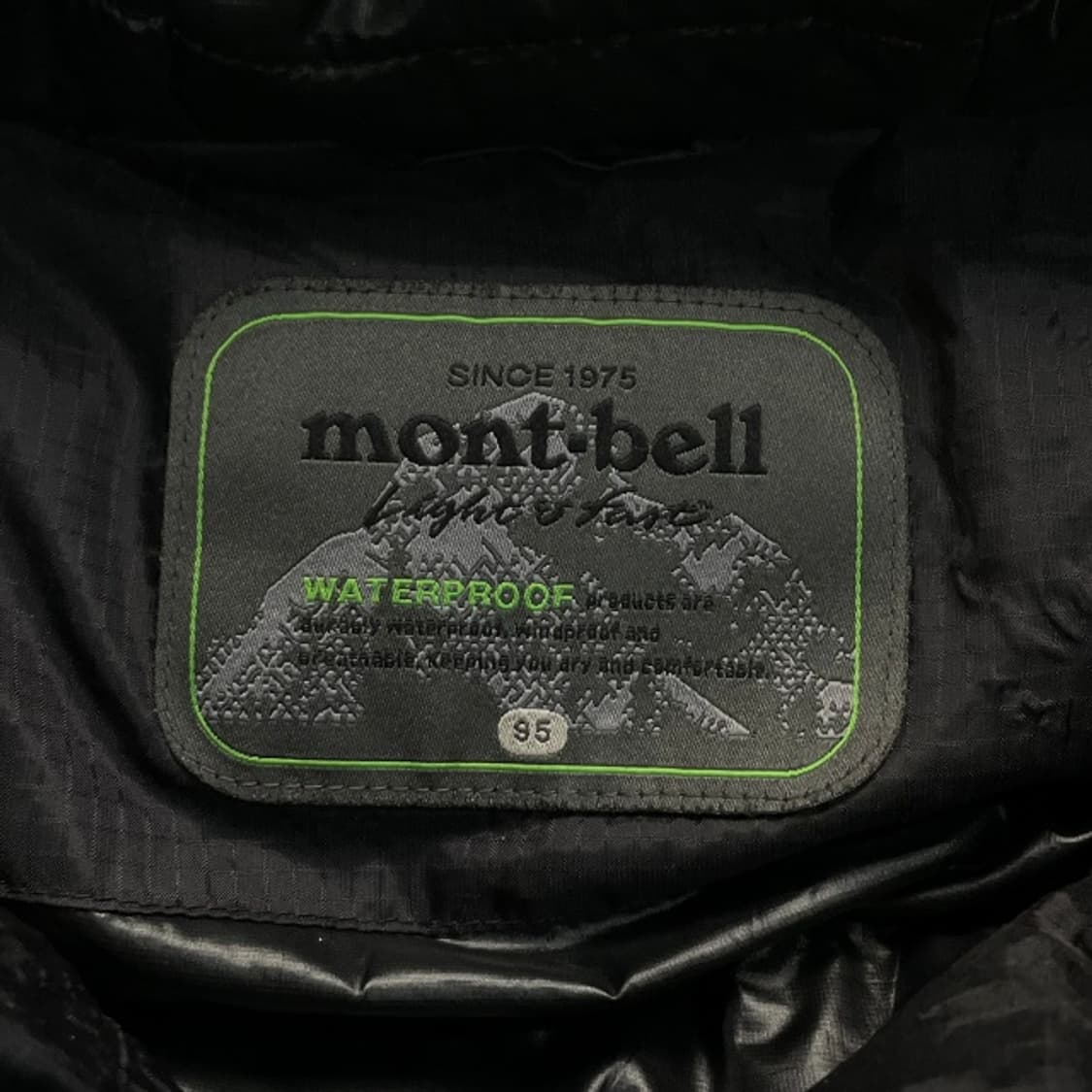 100 몽벨 고프코어 800필 패딩 (대장급 매물) 상품이미지3