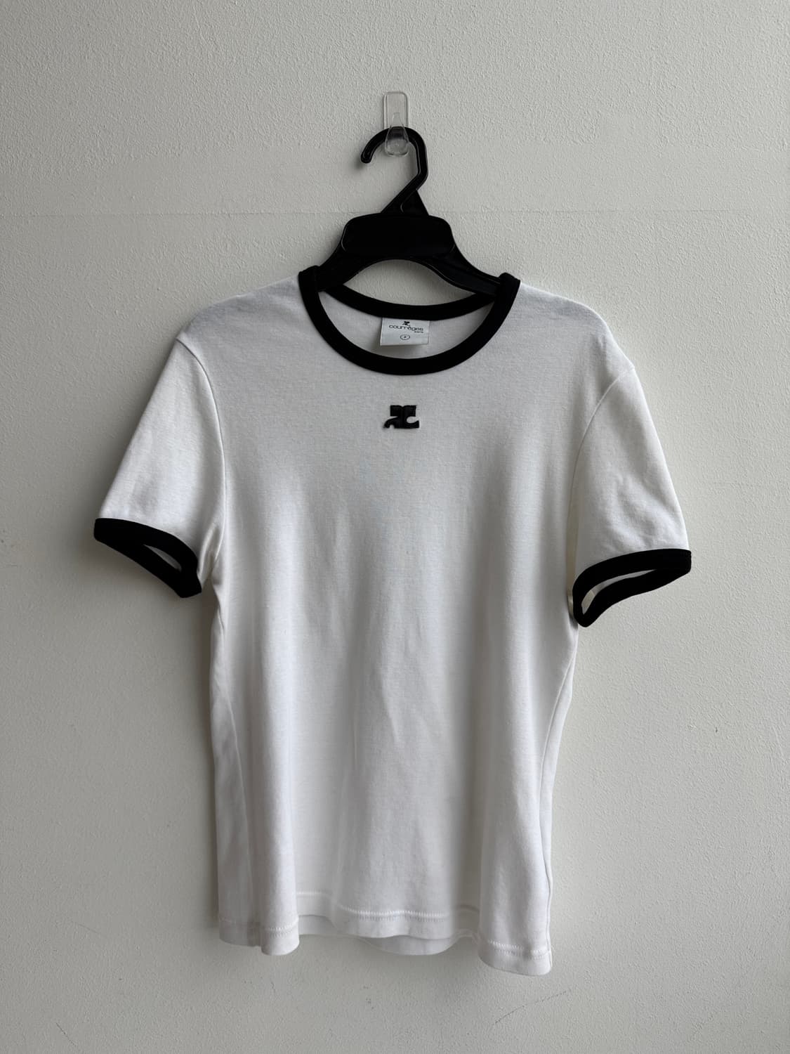 Courreges 꾸레쥬 콘트라스트 화이트 블랙 티셔츠 상품이미지2