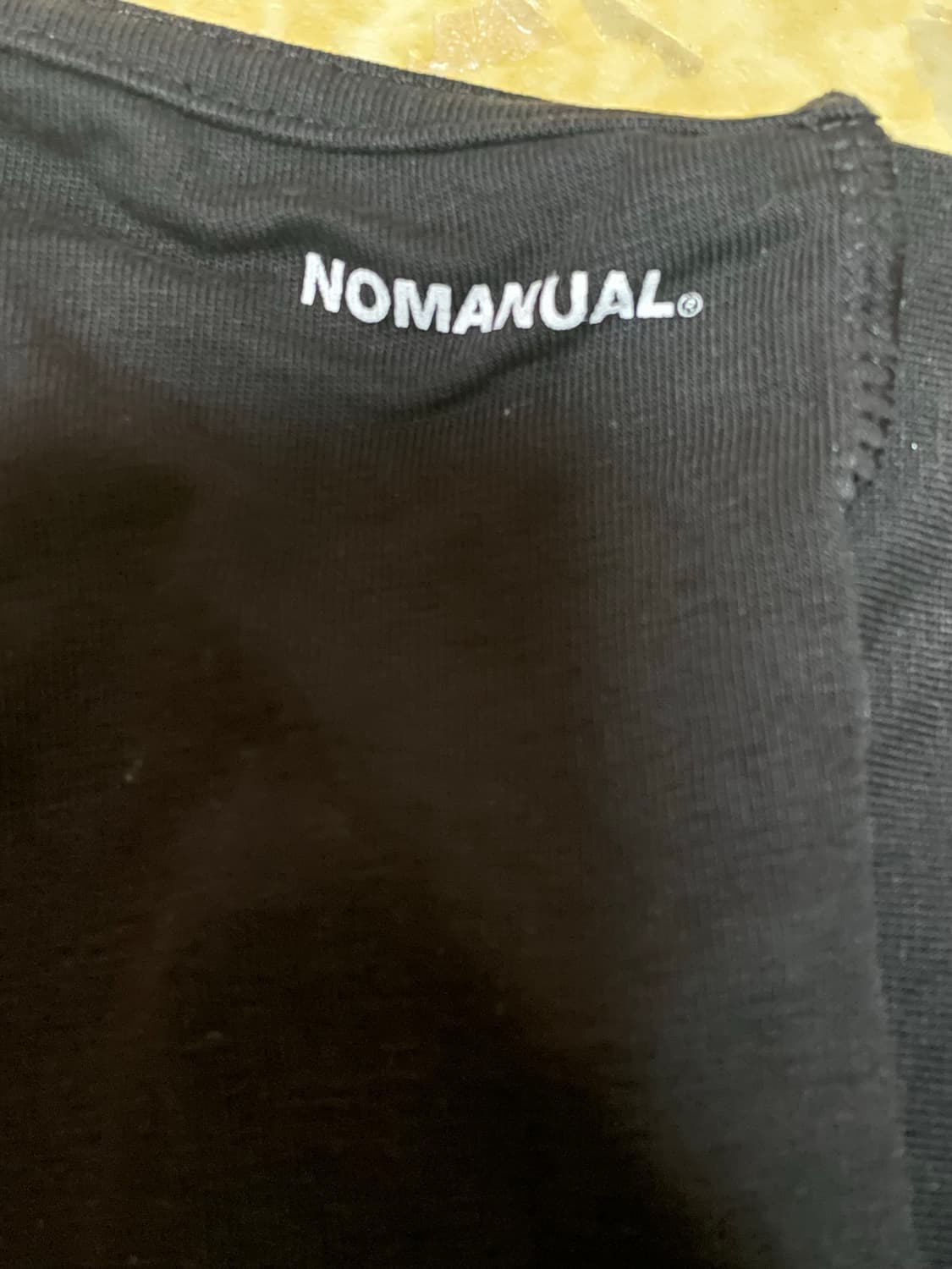 노매뉴얼 프린팅 리버스 디테일 롱슬리브 상품이미지5