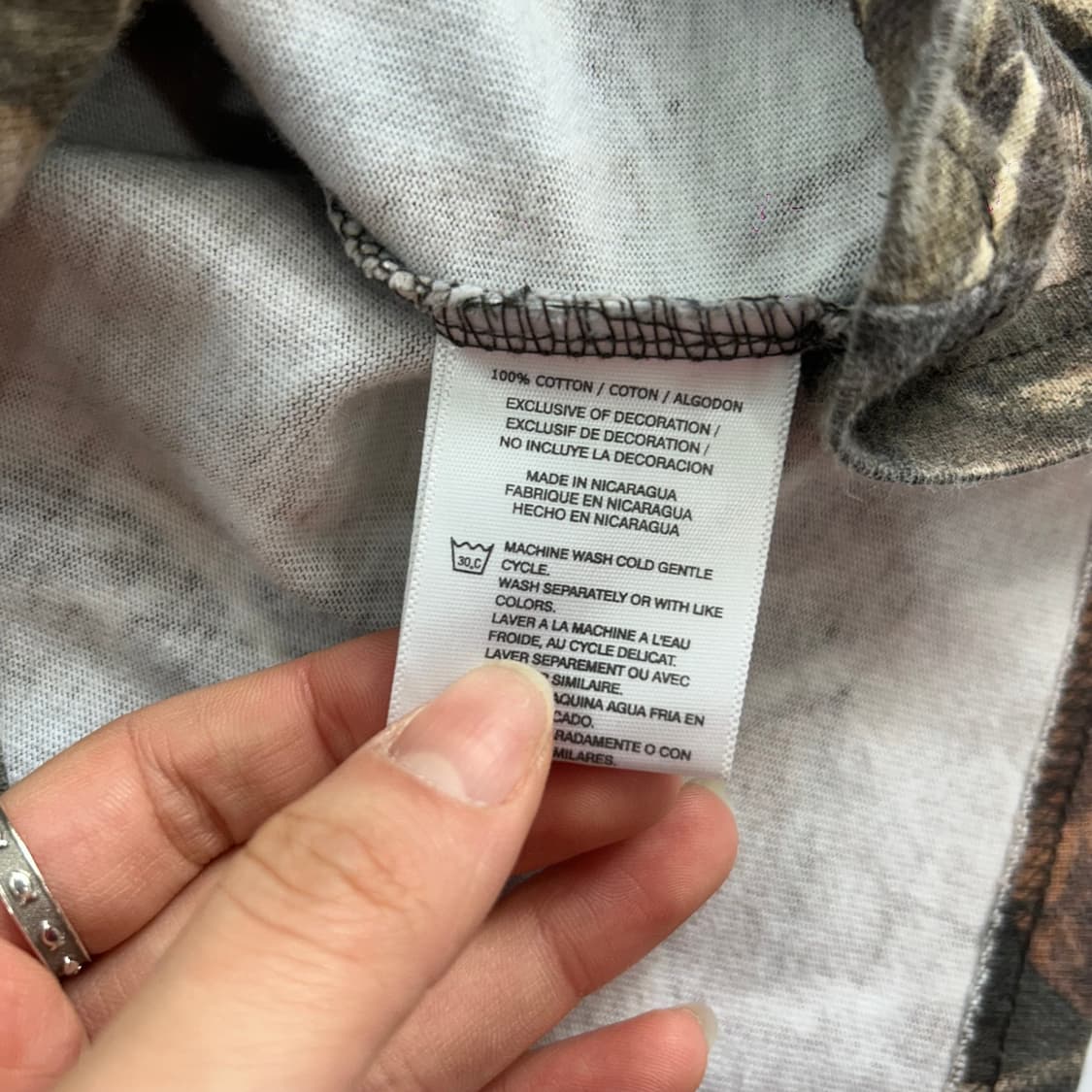 Red head 레드헤드 패턴 헨리넥 롱슬리브 상품이미지6