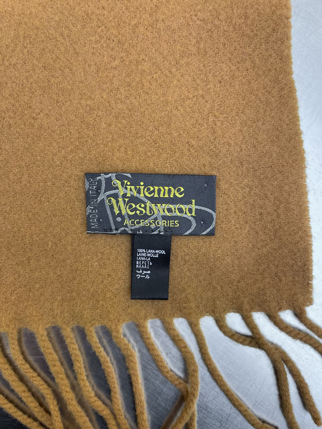 비비안웨스트우드 ORB 로고 울 머플러 상품이미지4