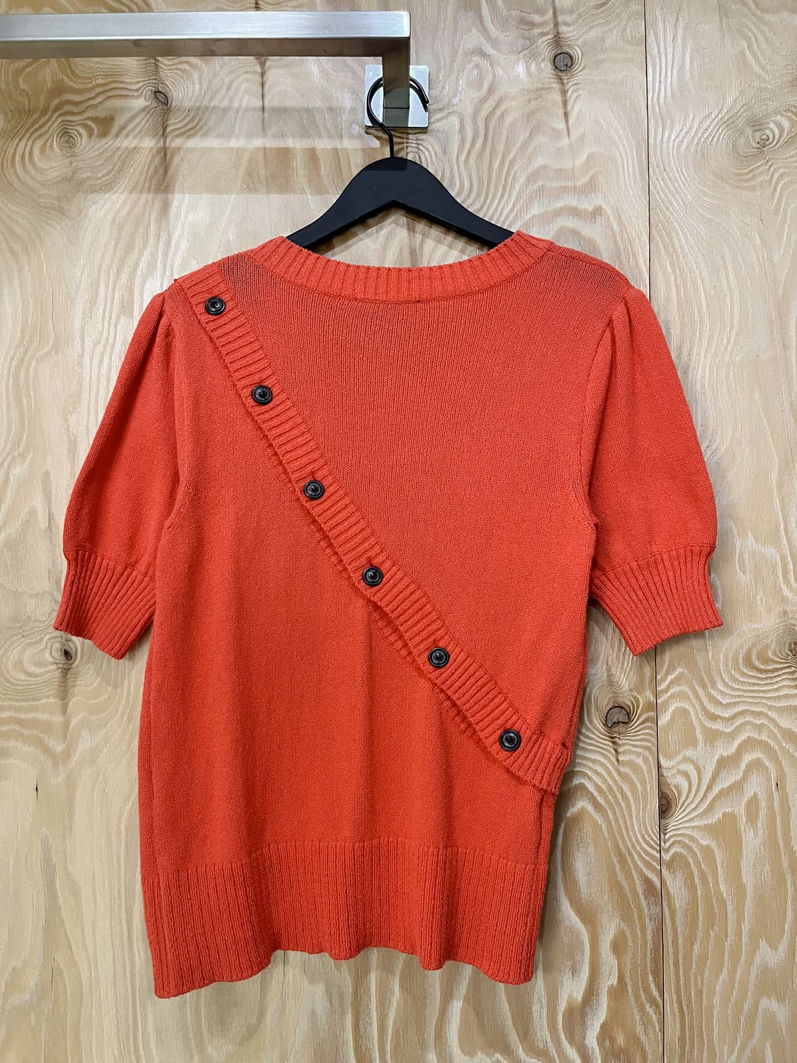 비비안웨스트우드 멀티 버튼 니트 탑 상품이미지5