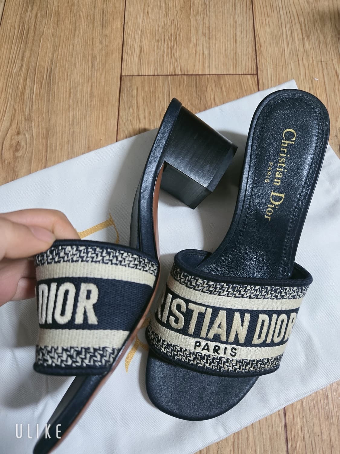 DIOR 디올 샌들힐 뮬 슬리퍼 36사이즈 신발 상품이미지2