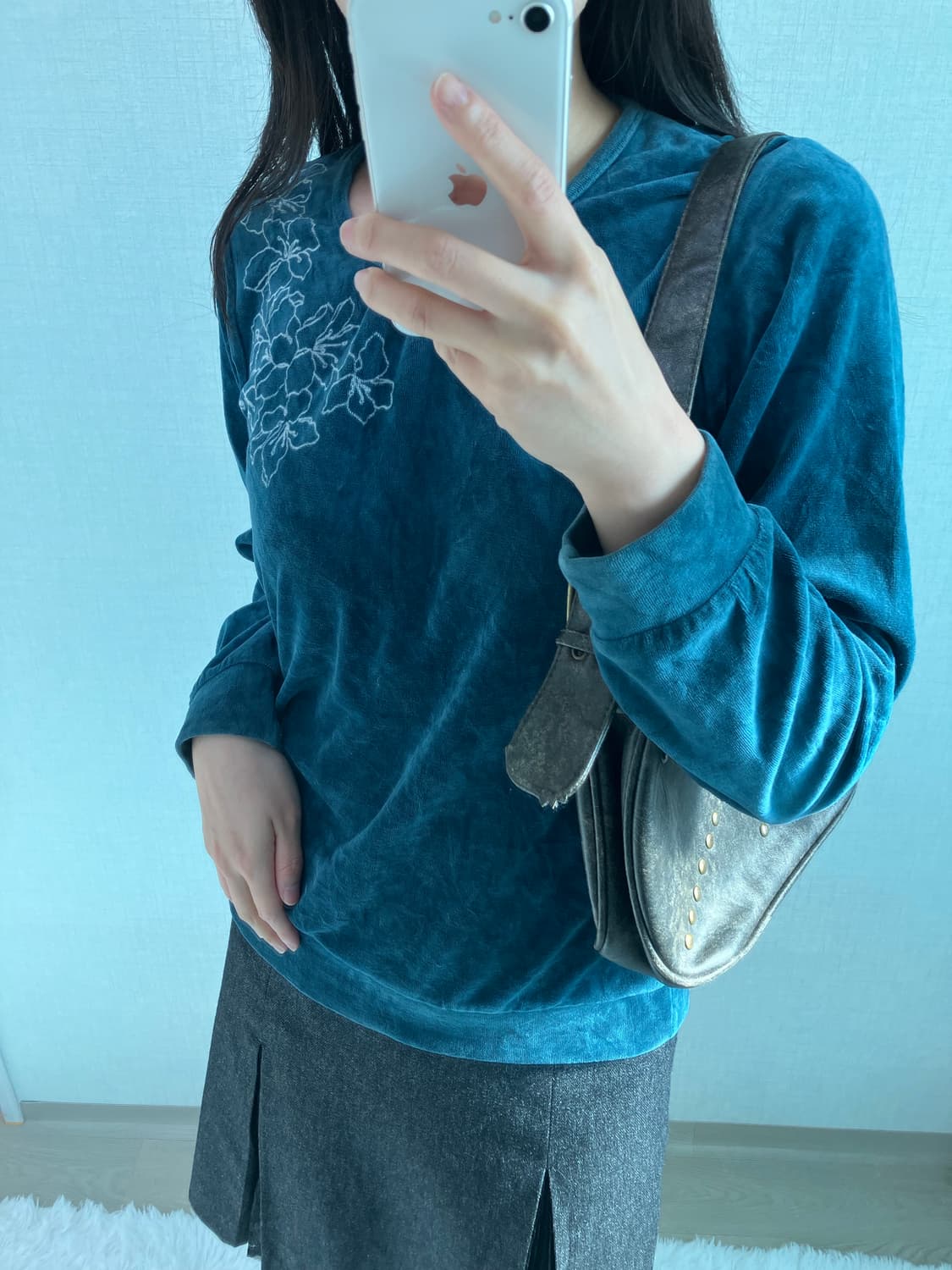 jpn vintage 딥블루 플라워패턴 벨벳 긴팔 티셔츠 y2k 스트릿  상품이미지5
