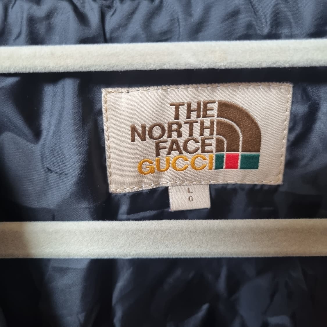 노스페이스 구찌 콜라보 바람막이 상품이미지4