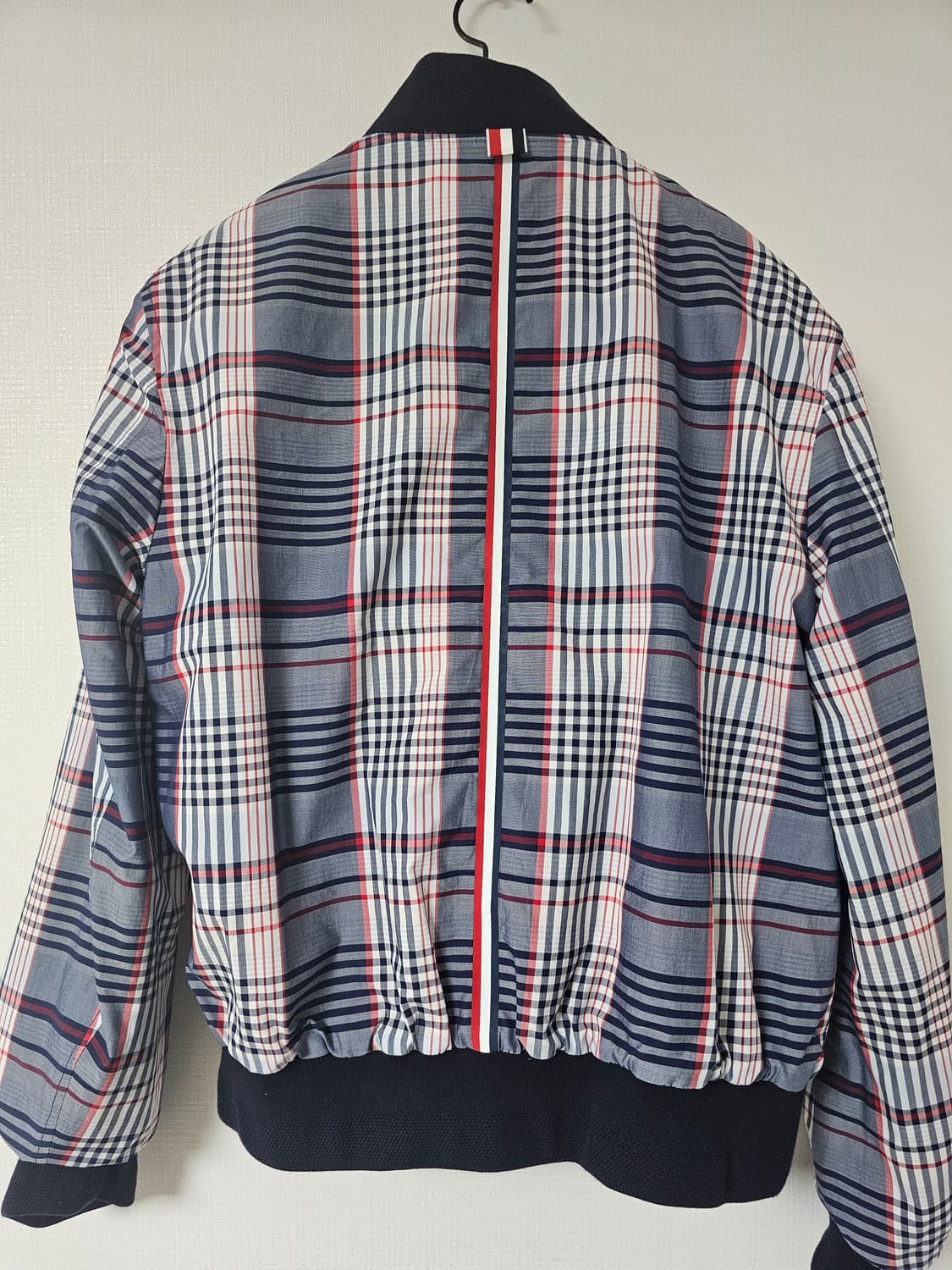 톰브라운 양면 리버시블 블루종 점퍼(3/100/정품) 상품이미지6