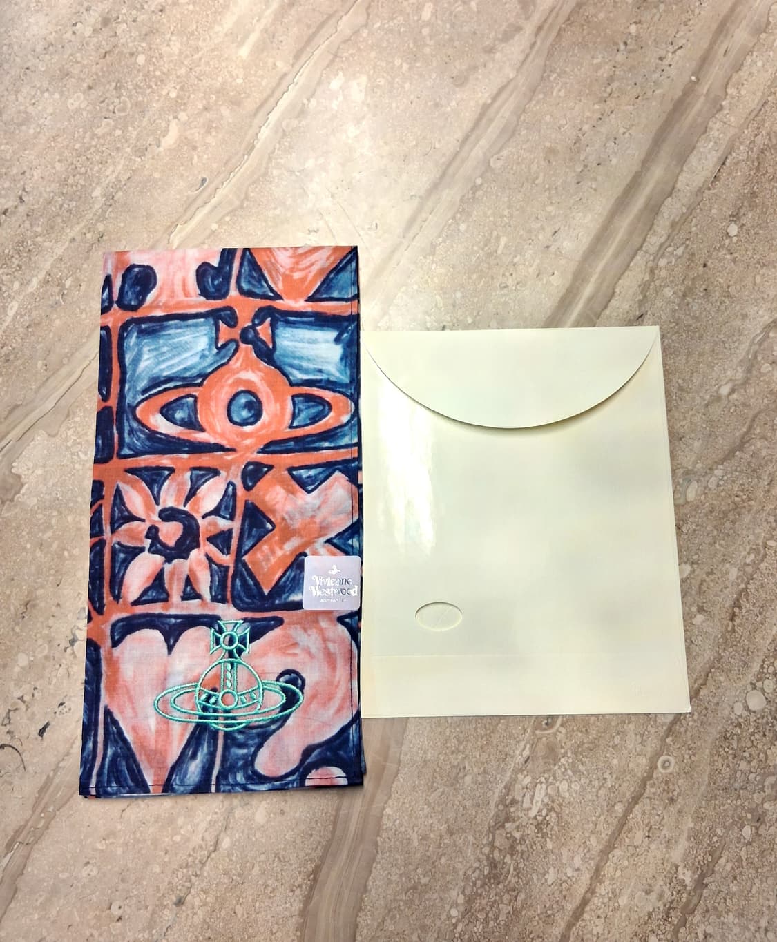 비비안웨스트우드 면 손수건 5 (새상품 with Case) 상품이미지4