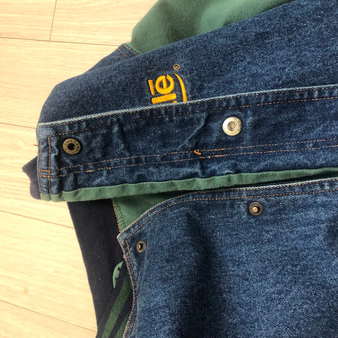 Nestle 로고 데님 빈티지 바시티 자켓 M 상품이미지10
