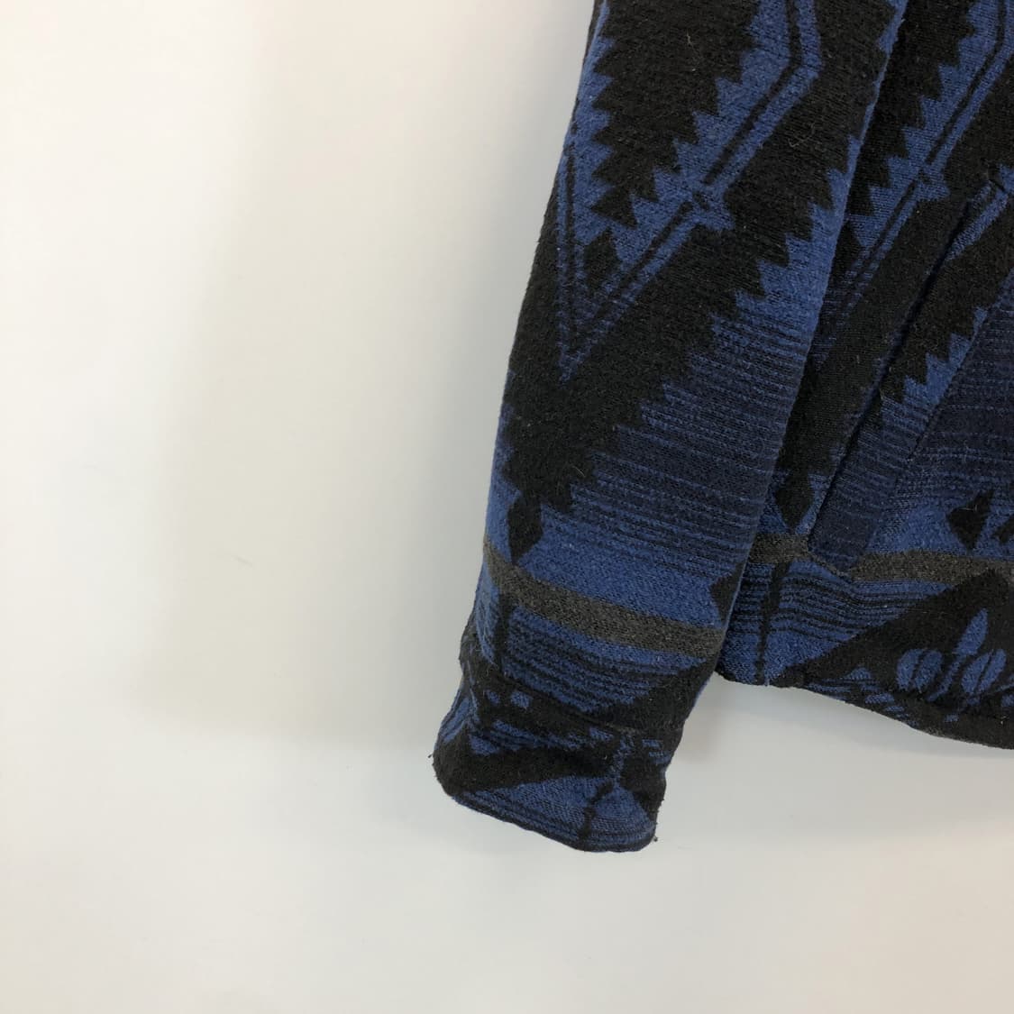 KRAVITZ 나바호패턴 누빔 패딩셔츠 M 상품이미지3