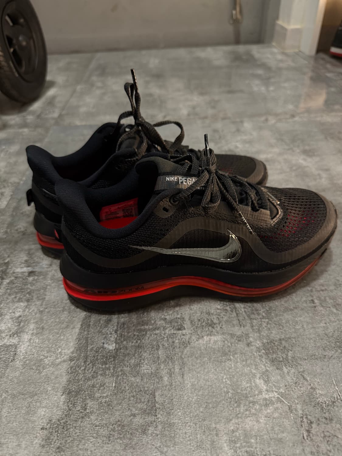 나이키 페가수스 프리미엄 블랙 브라이트 크림슨 240 상품이미지2