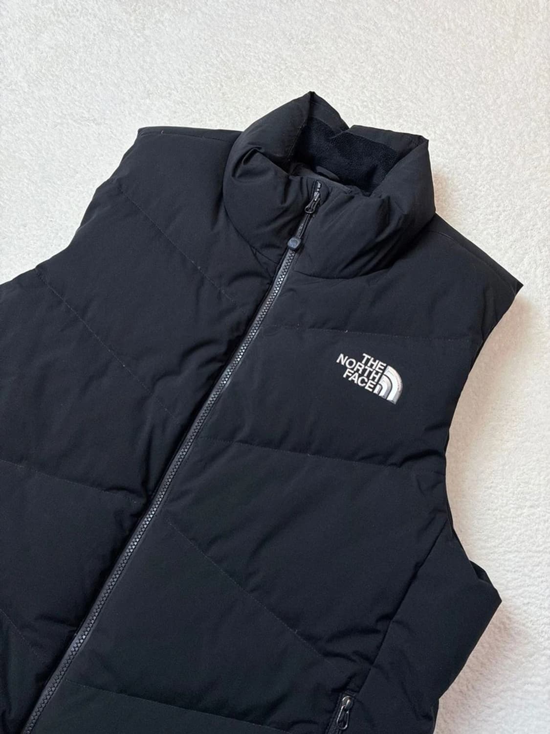 노스페이스 스노우시티 구스다운 패딩 베스트 PN5782 상품이미지2