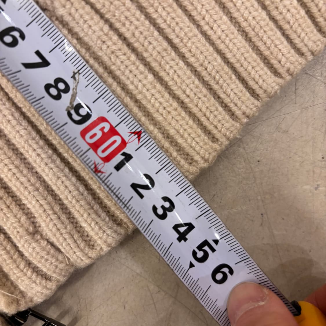 디미트리블랙 케이블 후드 니트 집업 상품이미지4