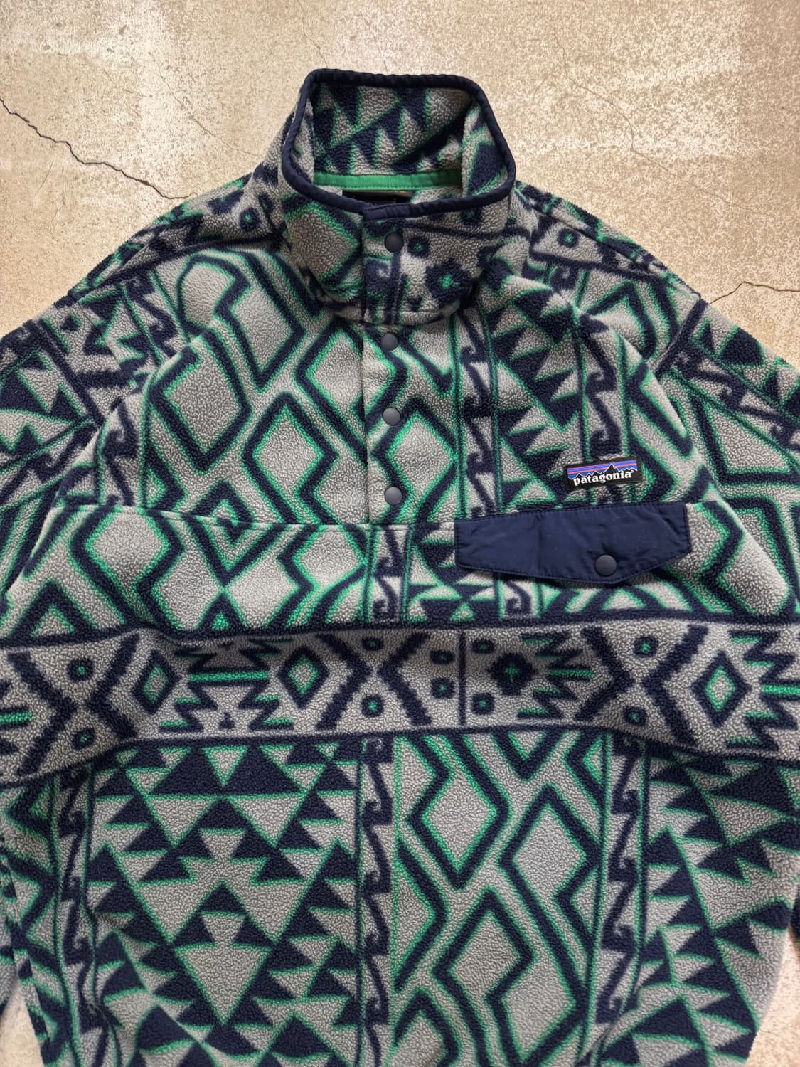 파타고니아 아즈텍 헤비웨이트 신칠라 스냅티  상품이미지2