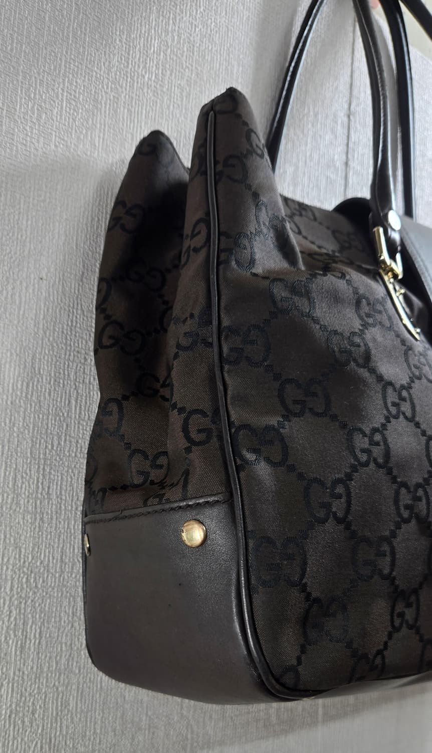 구찌 GG 컨버스  레더 트리밍 토트 숄더백 상품이미지3