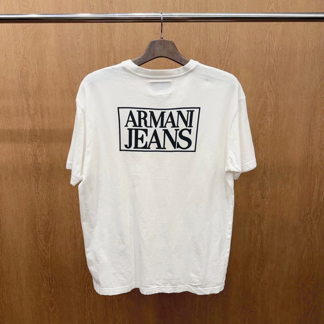 아르마니 진스 라운드넥 반팔 티셔츠 로고 프린팅 디테일 레귤러핏 화이트 상품이미지3