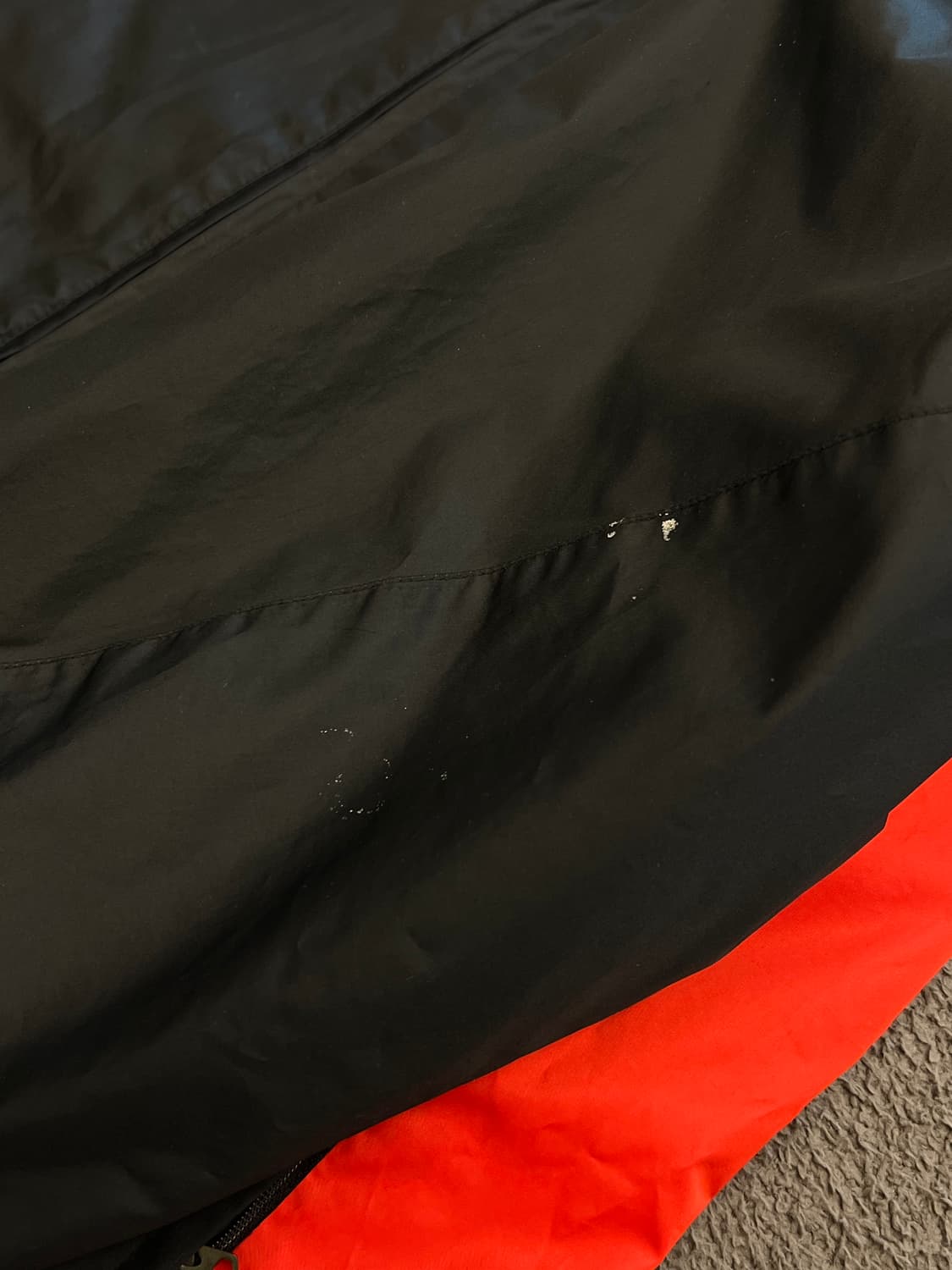 나이키 올드스쿨 토탈90 바람막이 처분  상품이미지5