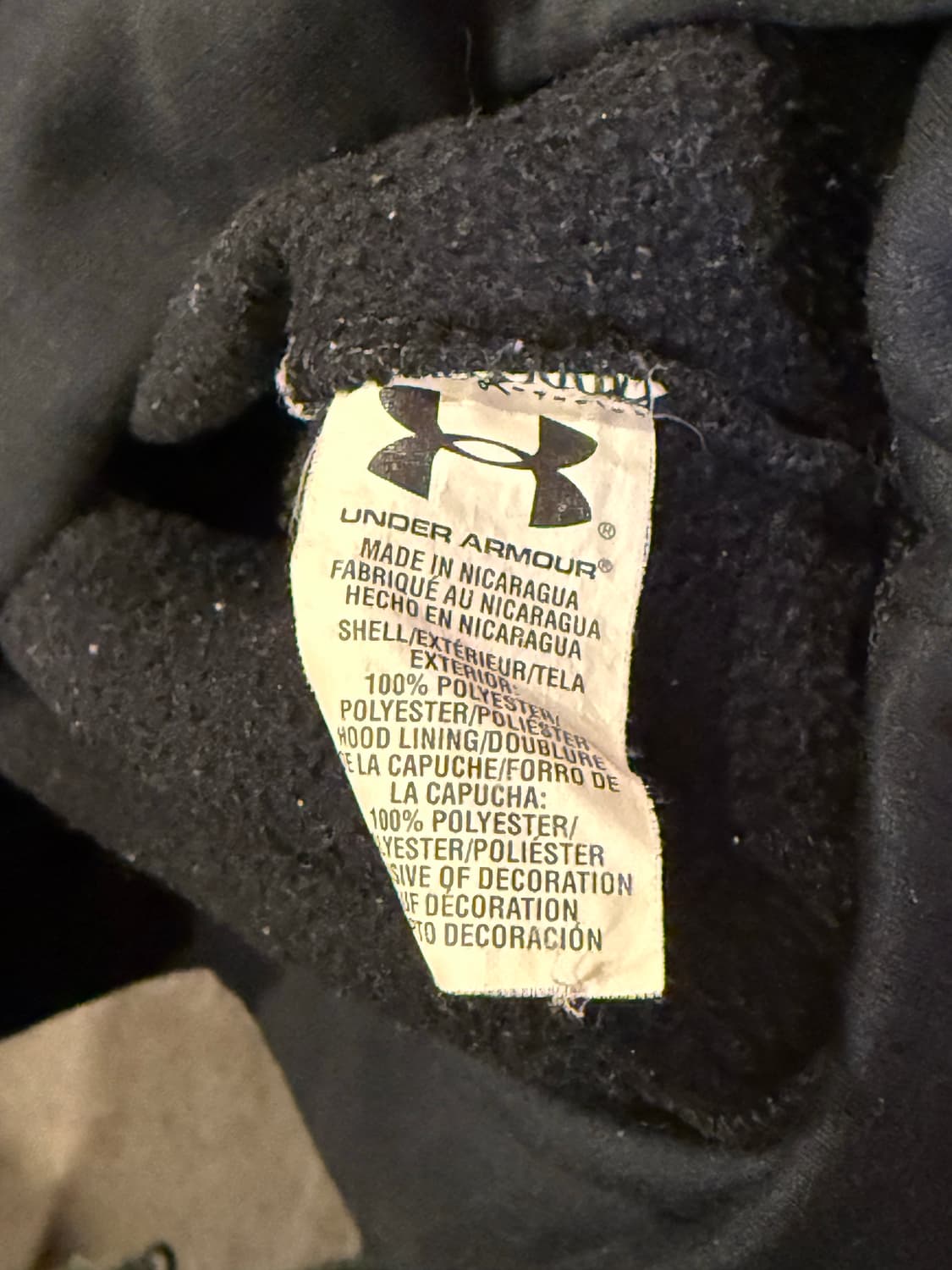 언더아머 검빨 후드티 상품이미지3