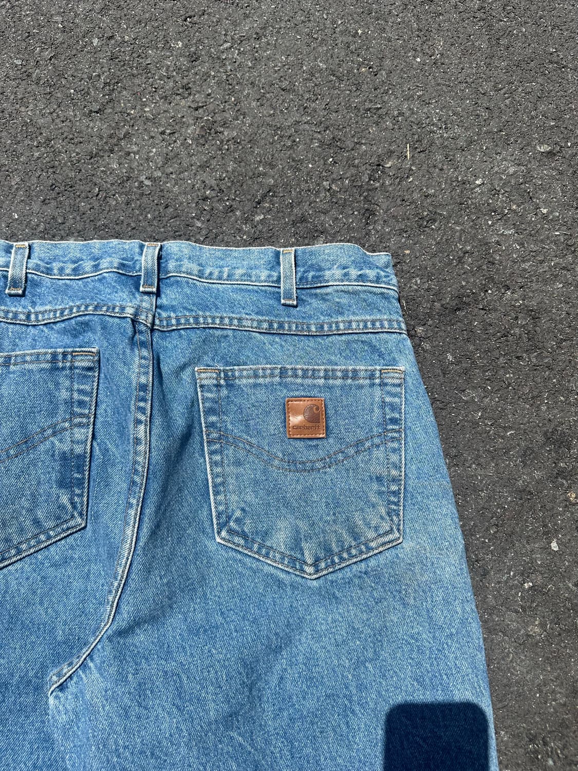 00’s Carhartt washed medium denim pants 상품이미지9