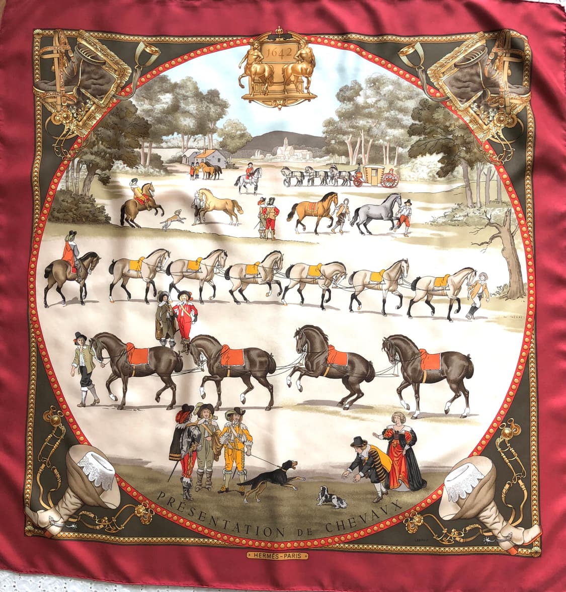 에르메스 대형 실크 스카프 (Carre’) 상품이미지1