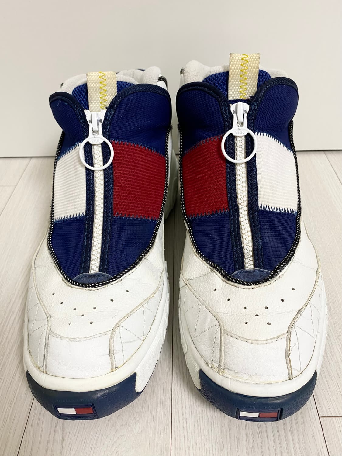1997년 TOMMY HILFIGER SNEAKERS OG 상품이미지2