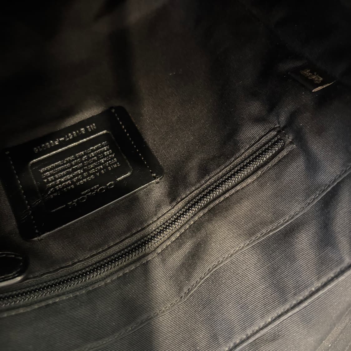 정품 코치 남성 소가죽 크로스백     상품이미지9