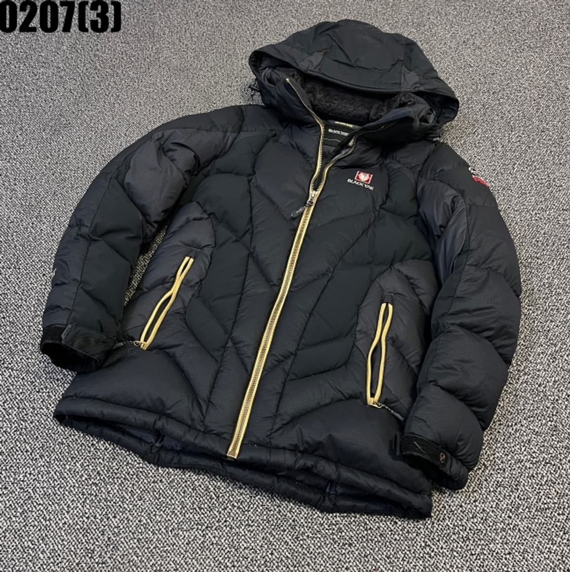 블랙야크 패딩 점퍼 상품이미지1