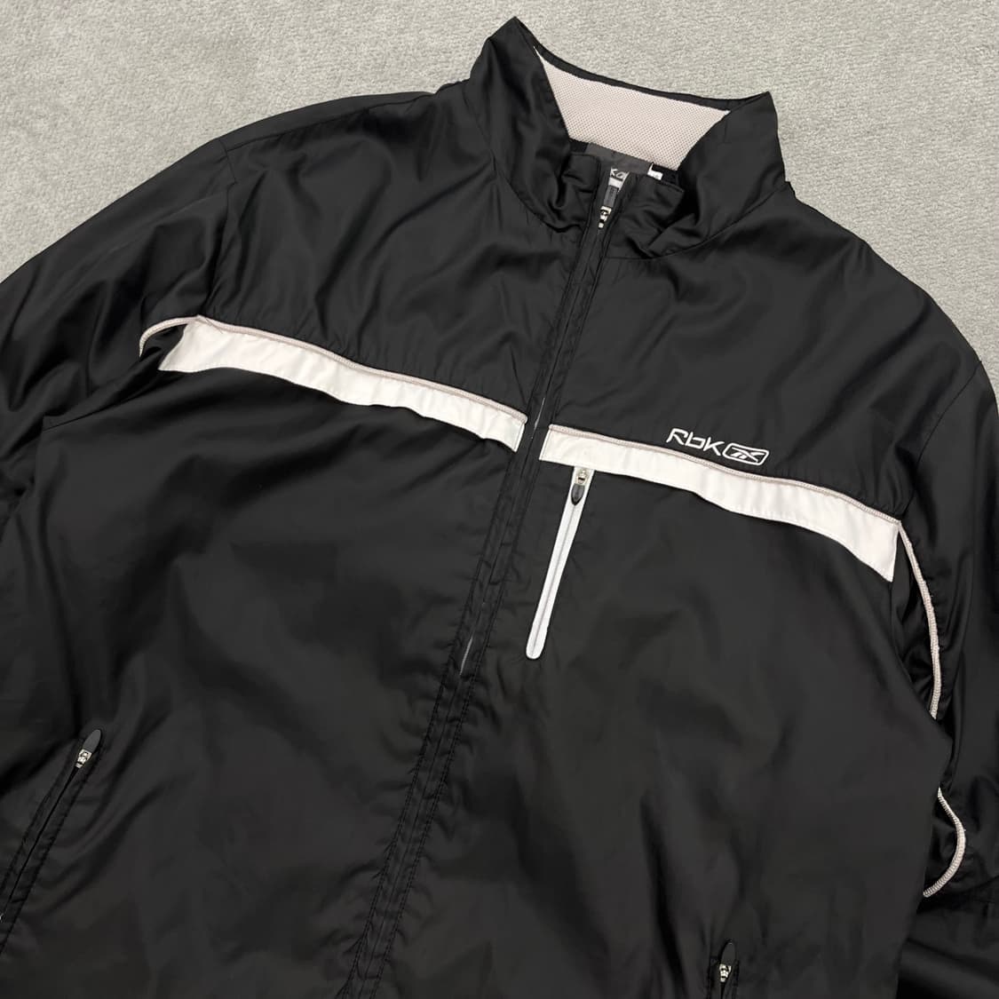 105 리복 올드스쿨 바람막이 자켓 상품이미지2