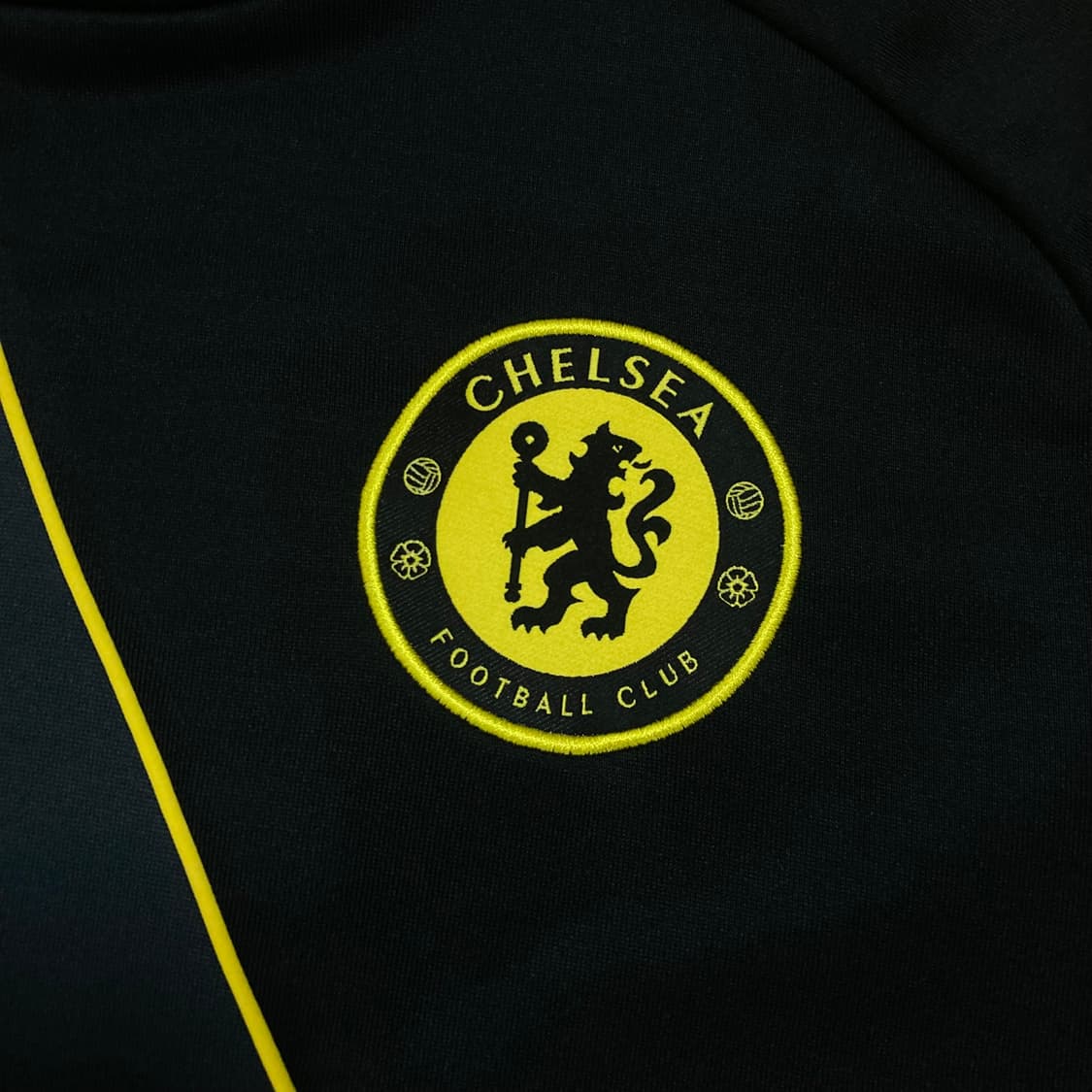 아디다스 첼시 챔피언스 리그 로고 쉘탑 상품이미지2