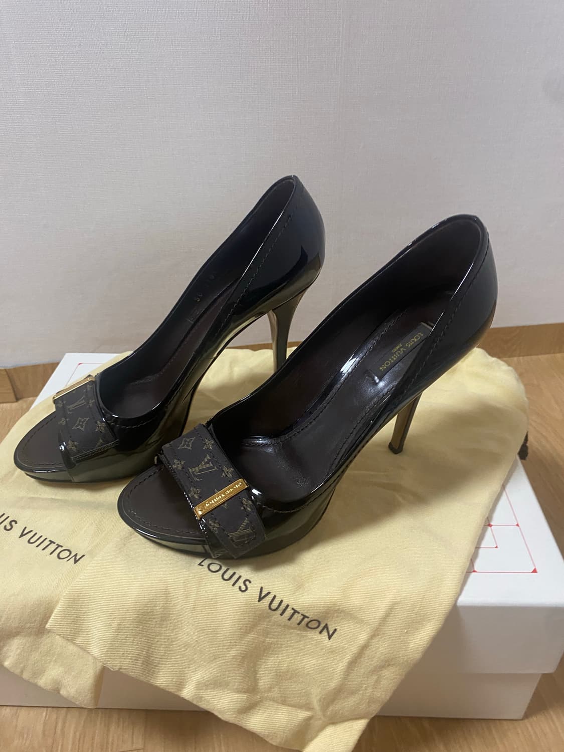 루이비통 모노그램 아이딜부치 오픈토펌프스 39.5 (250-255)  상품이미지2