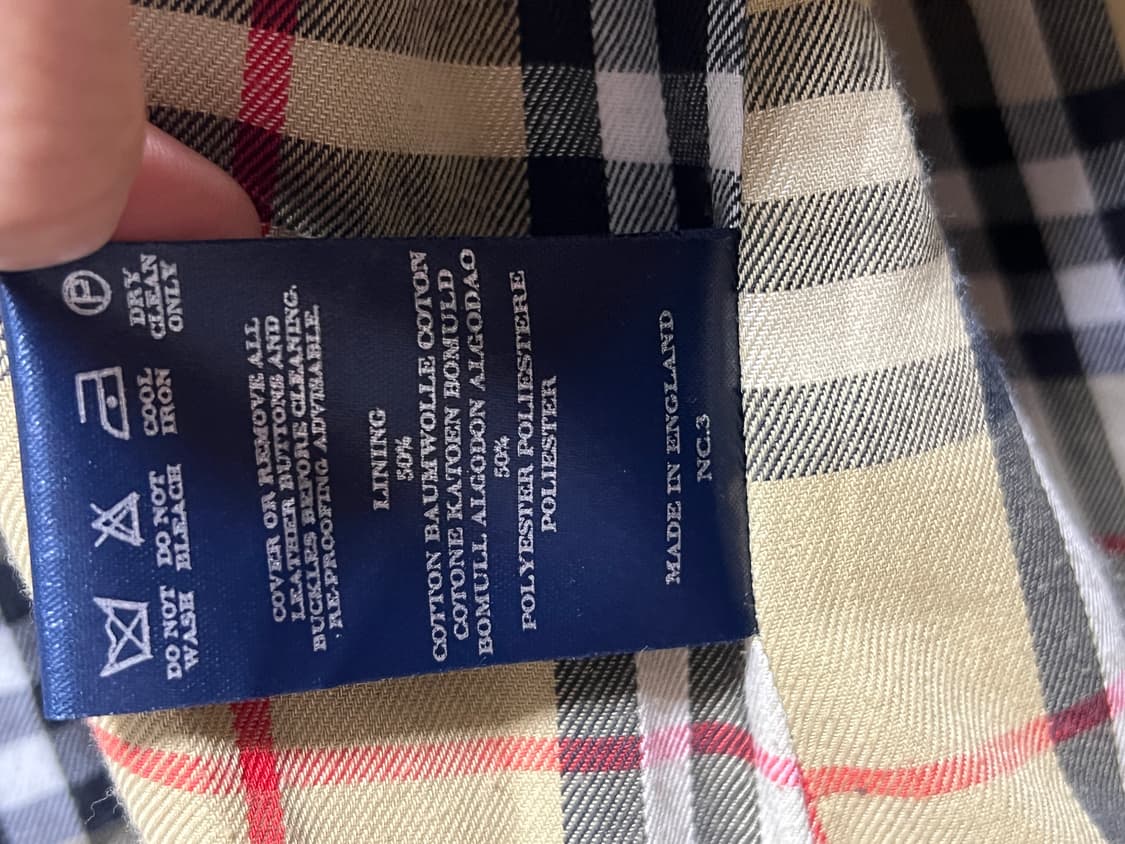 Burberry 버버리 개버딘 래글런 싱글코트 (103) 상품이미지8