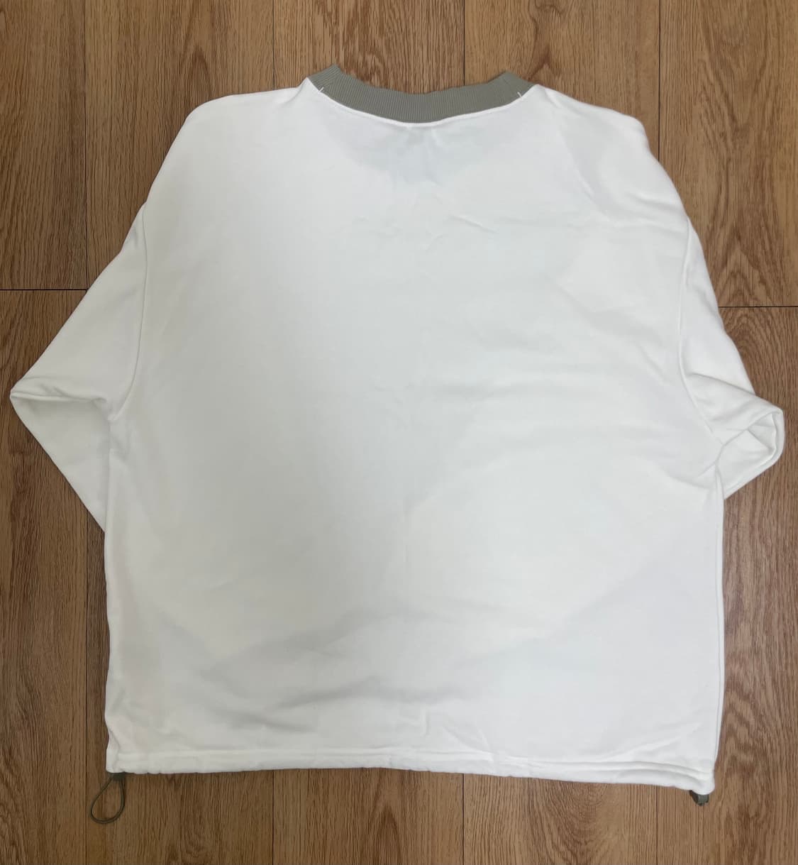 아디다스 스트링 맨투맨 상품이미지2