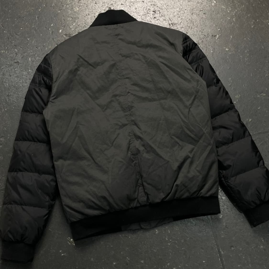 100 캘빈클라인 패딩 상품이미지6