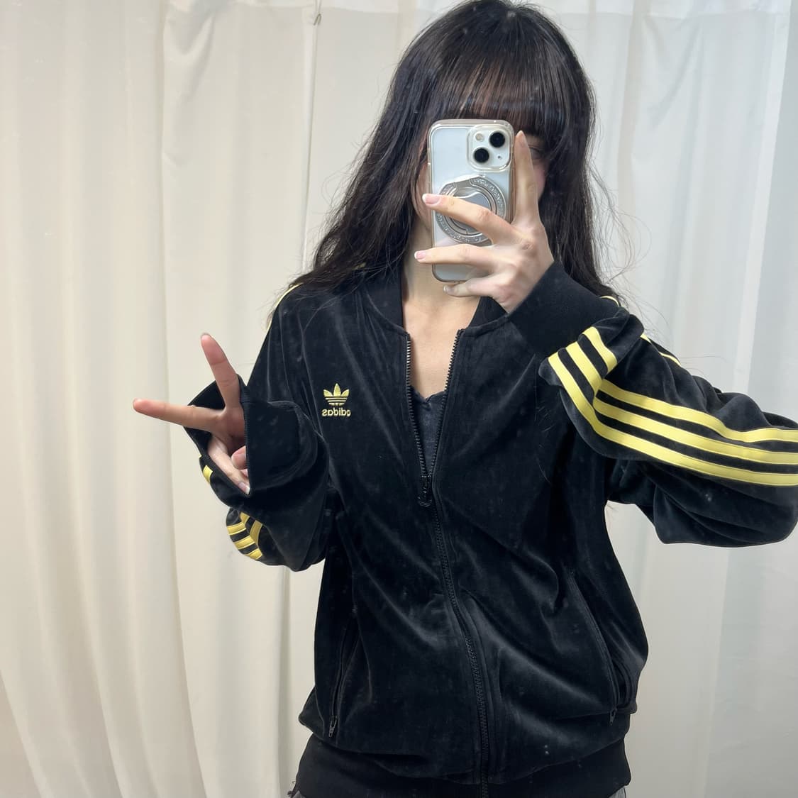 Adidas Superstar Velvet Track Jacket   상품이미지2