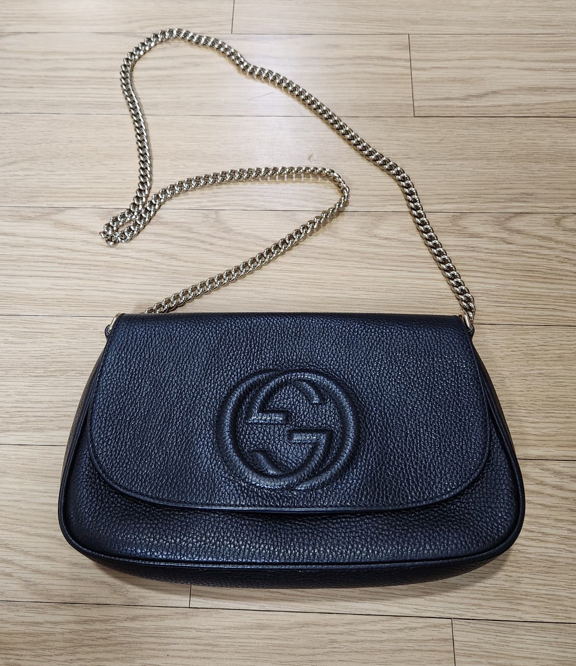 GUCCI 구찌 소호 인터로킹 테슬 체인 크로스백 (모델: 536224) 상품이미지1