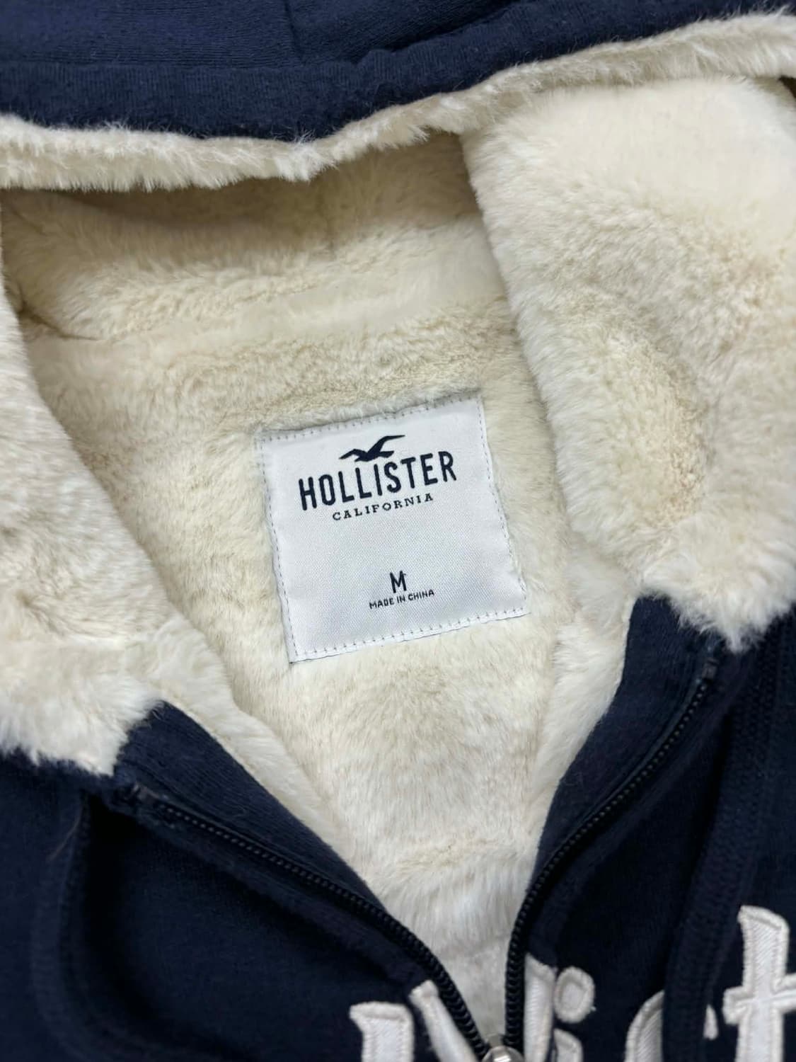 홀리스터 y2k 울프죠 네이비 걸즈 대장급 양털 후드집업 희귀져지(M) 상품이미지4