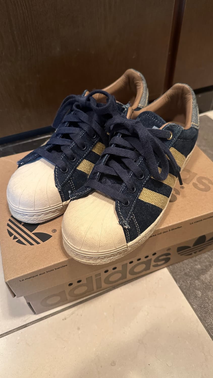 아디다스 슈퍼스타 82 Supplier Colour Oat 데님팩 상품이미지3