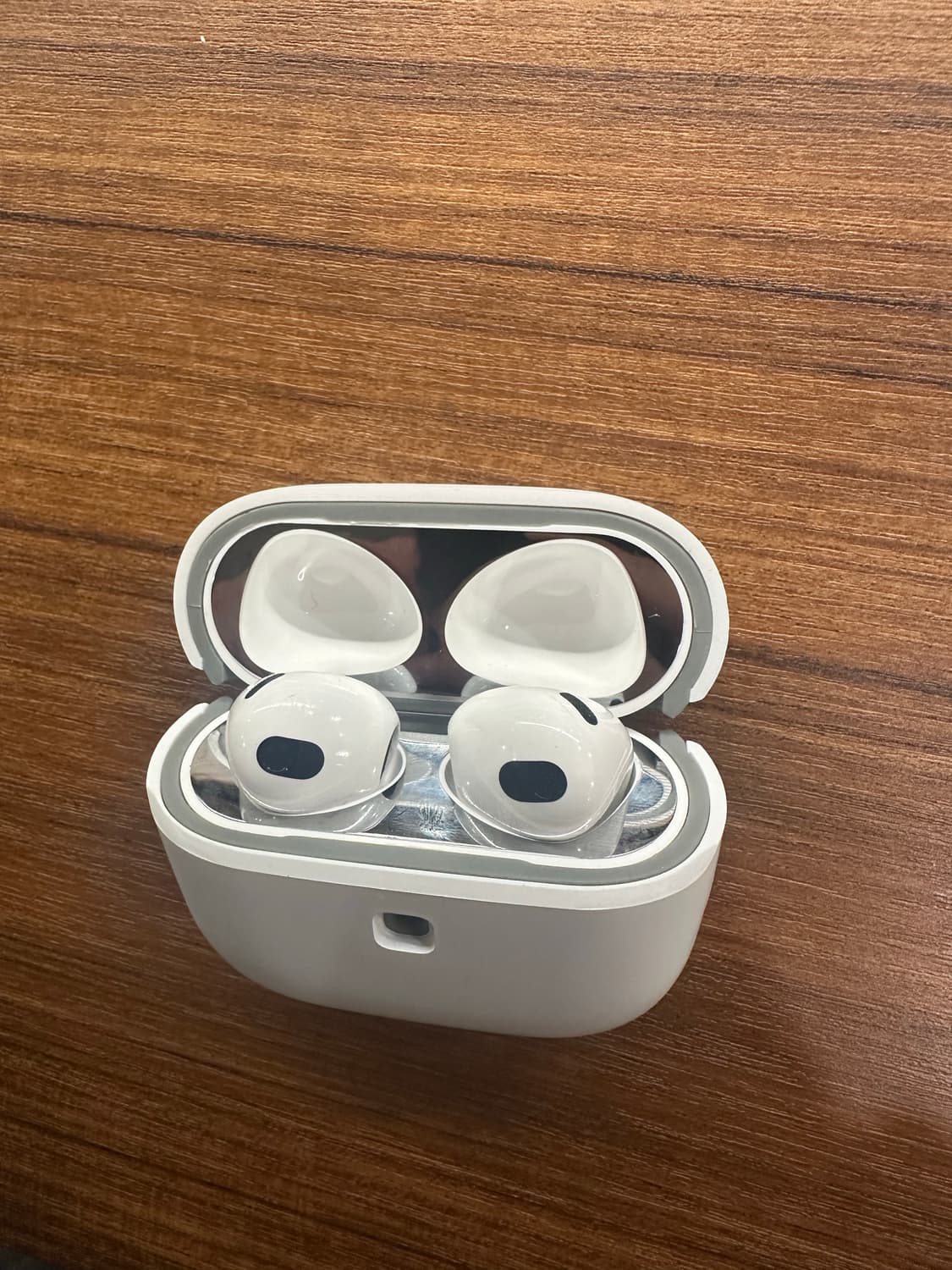에어팟 3세대 팔아요(12/15 개봉) 상품이미지6