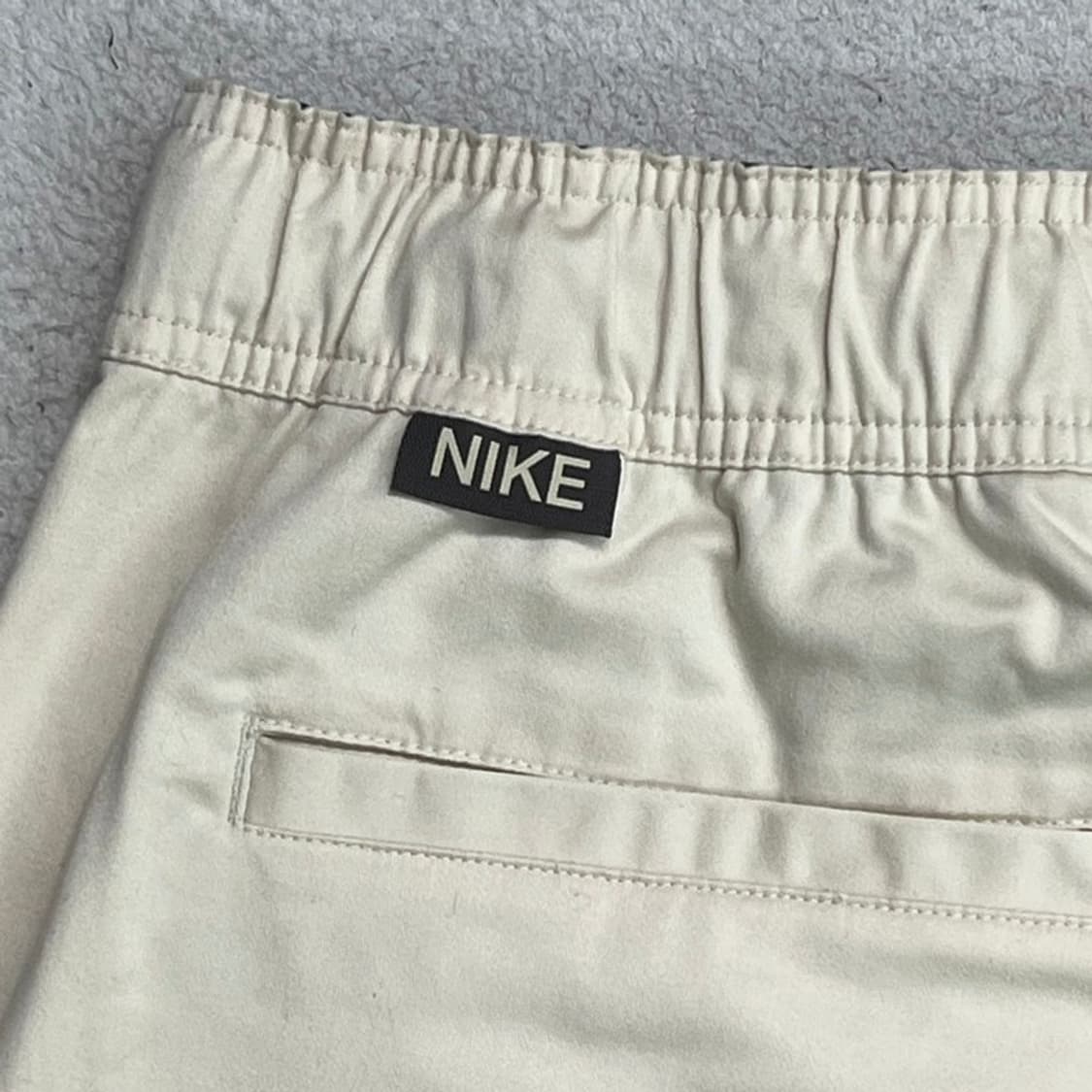  NIKE 에센셜 우븐 테이퍼드 팬츠 베이지 M 상품이미지6
