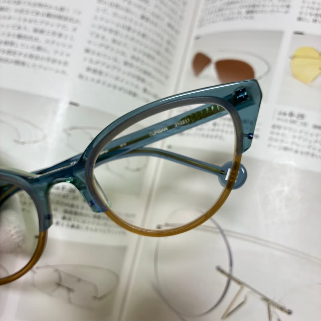 l.a. EYEWORKS 엘에이 아이웍스 캣아이 안경 상품이미지2