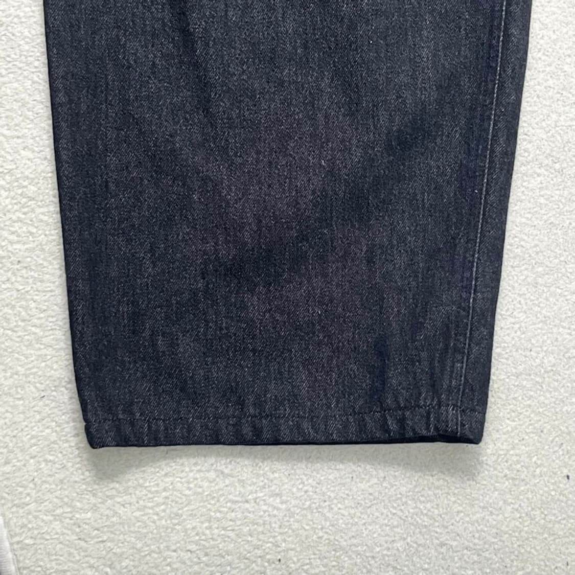 YOUTH 핀턱 흑청바지 상품이미지3