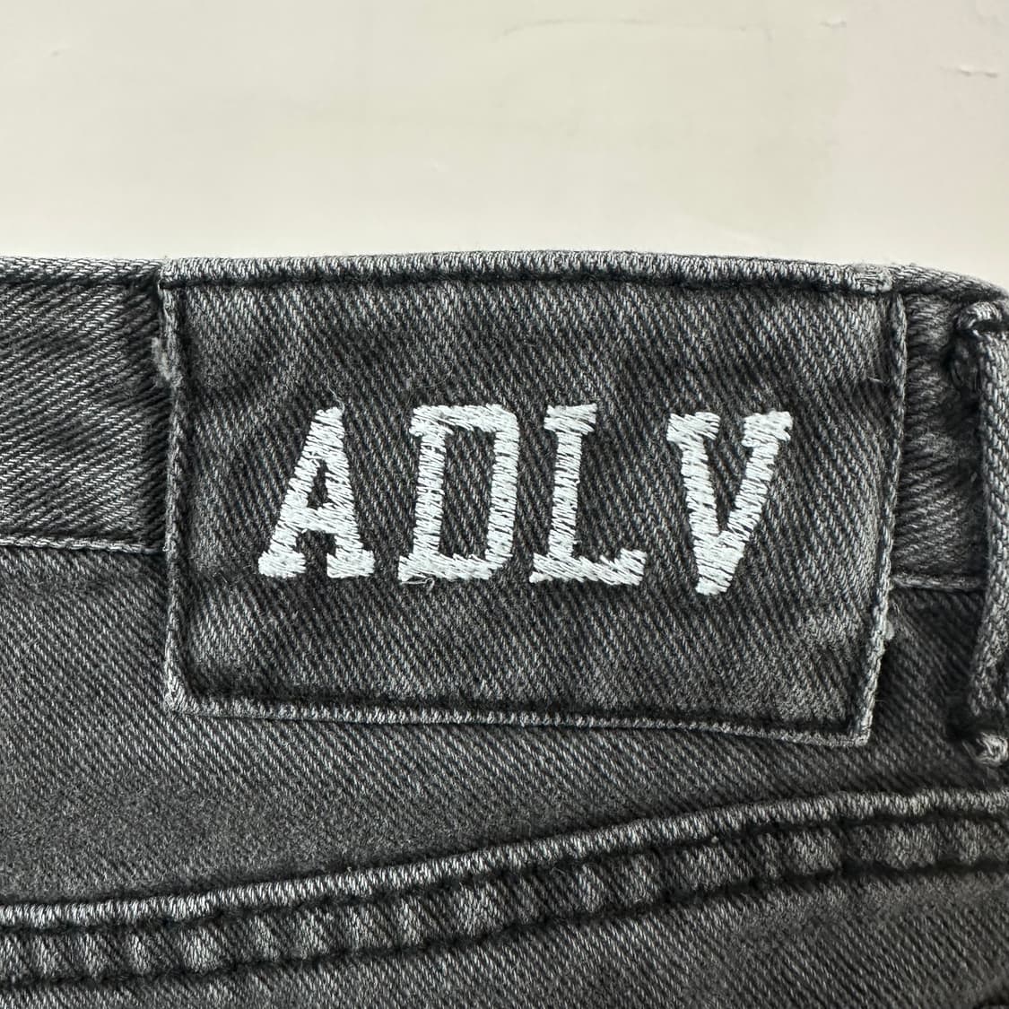ADLV 아크메드라비 자수 그레이진 흑청 데님팬츠 1(28)사이즈 J28 상품이미지7