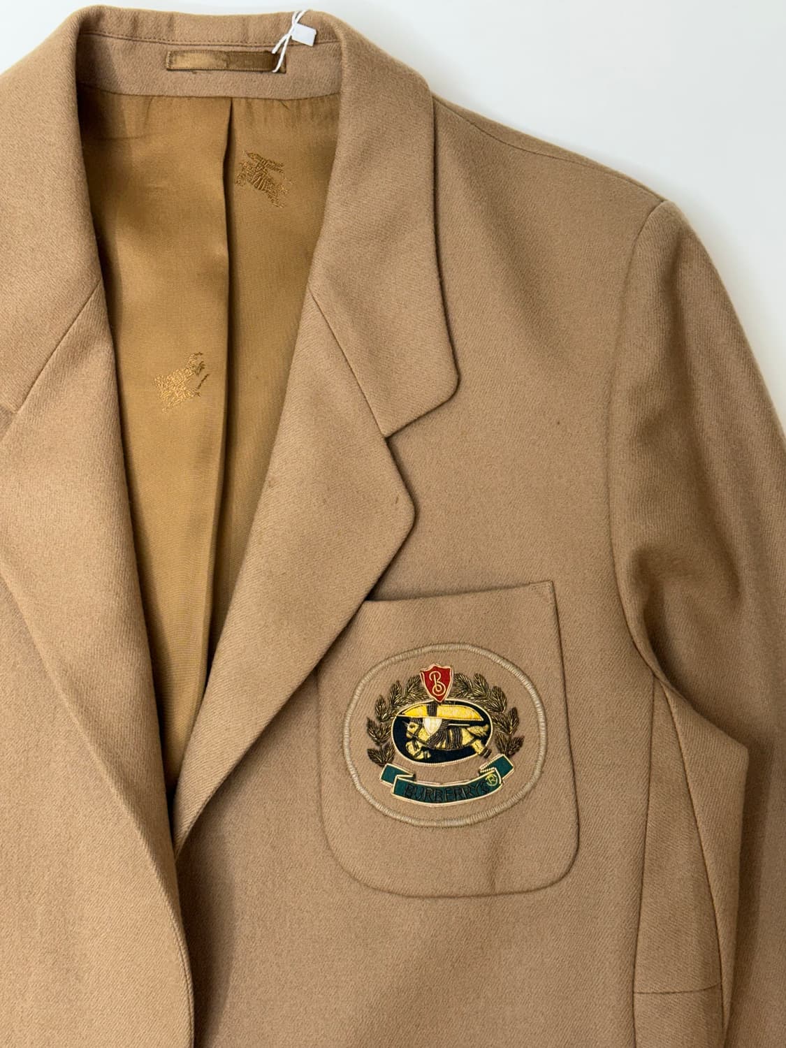 Burberry 버버리 크레스트 자수 1B 금장 울 블레이저 상품이미지4