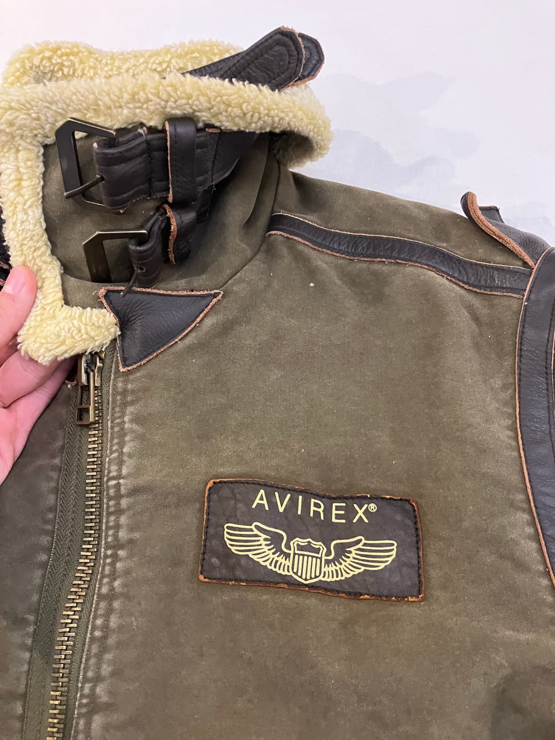 아비렉스 B-3 워호크 페인팅 무스탕 자켓 상품이미지5