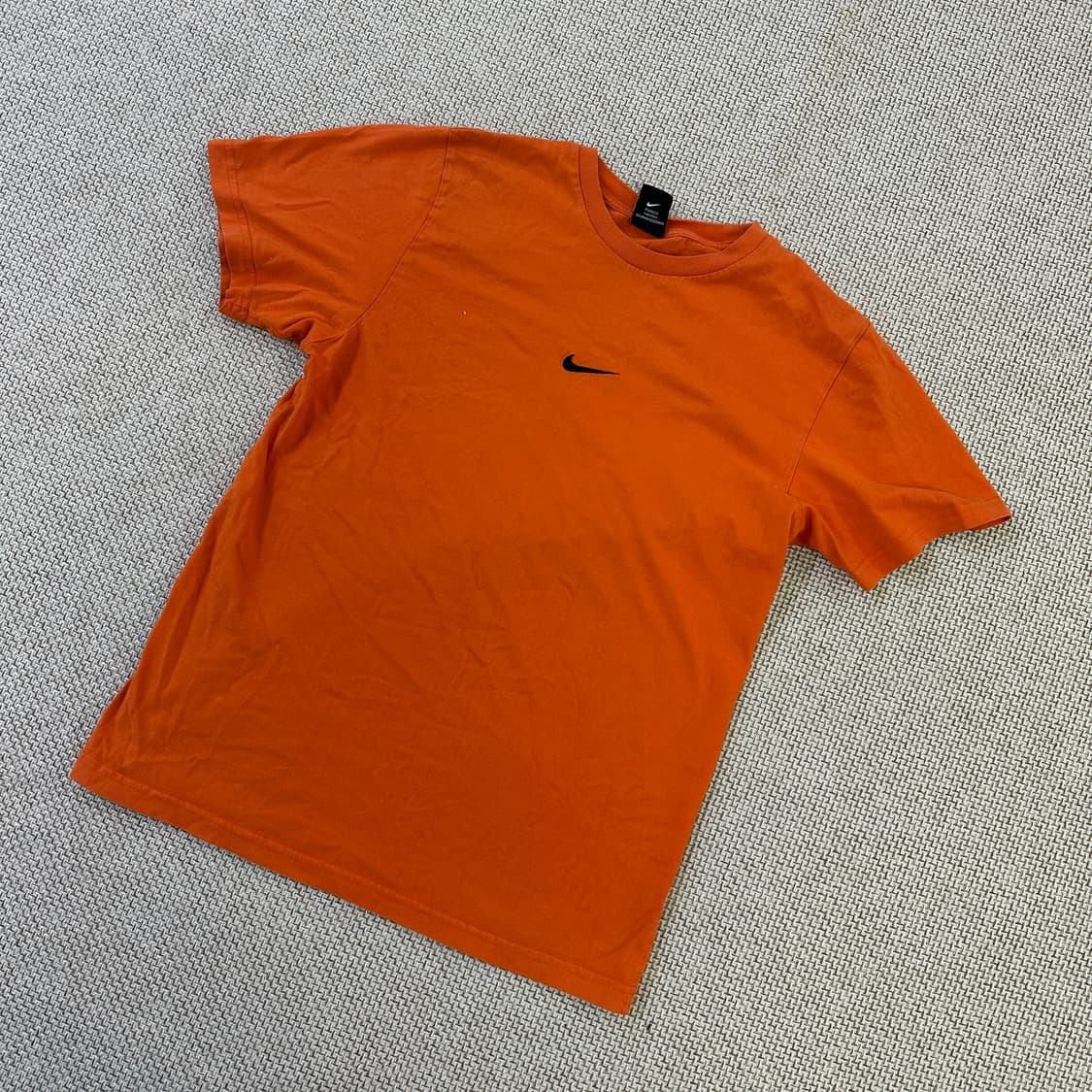 M 나이키 올드스쿨 스우시 반팔 0414D 상품이미지1