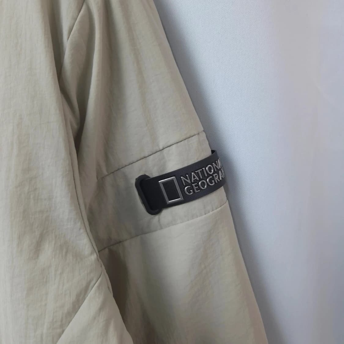 남XL 네셔널지오그래픽 오리털 경량 패딩 상품이미지2