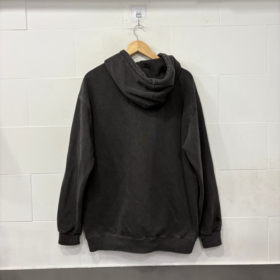 꼼파뇨 TEAM WORK 피그먼트 후드티 상품이미지6