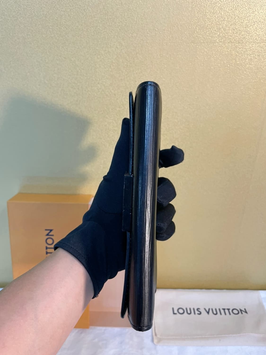 루이비통 블랙 에삐 루이즈 월릿 장지갑  상품이미지4