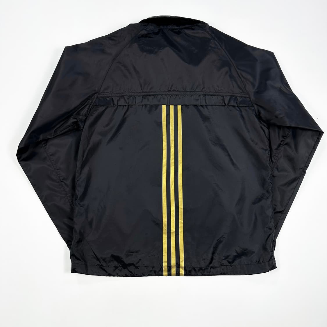 아디다스 백 삼선 바람막이 자켓 블랙 골드 여성S 상품이미지3