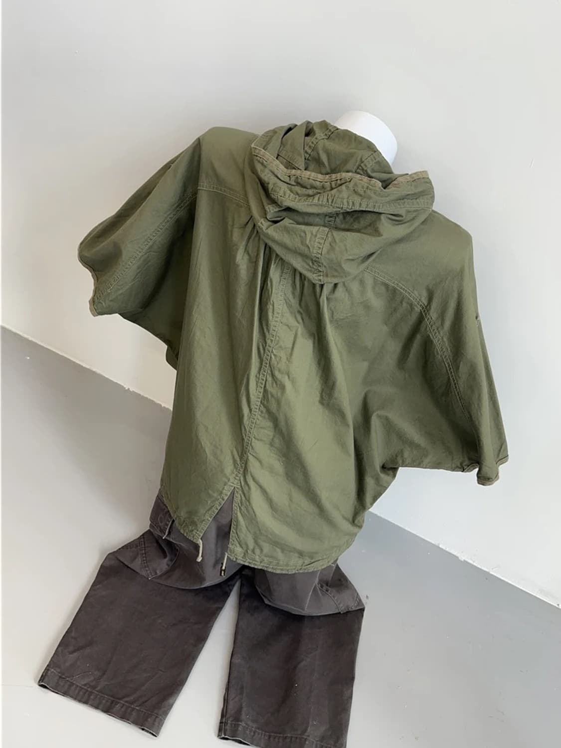 얼스뮤직 이콜로지 야상 집업 반팔 상품이미지2